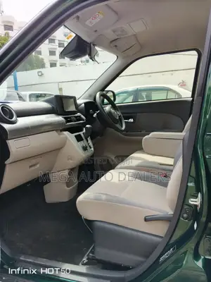 Daihatsu Cast 2018 Green