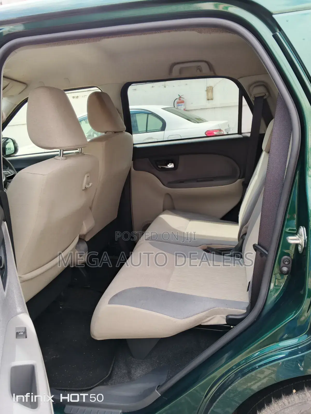 Daihatsu Cast 2018 Green