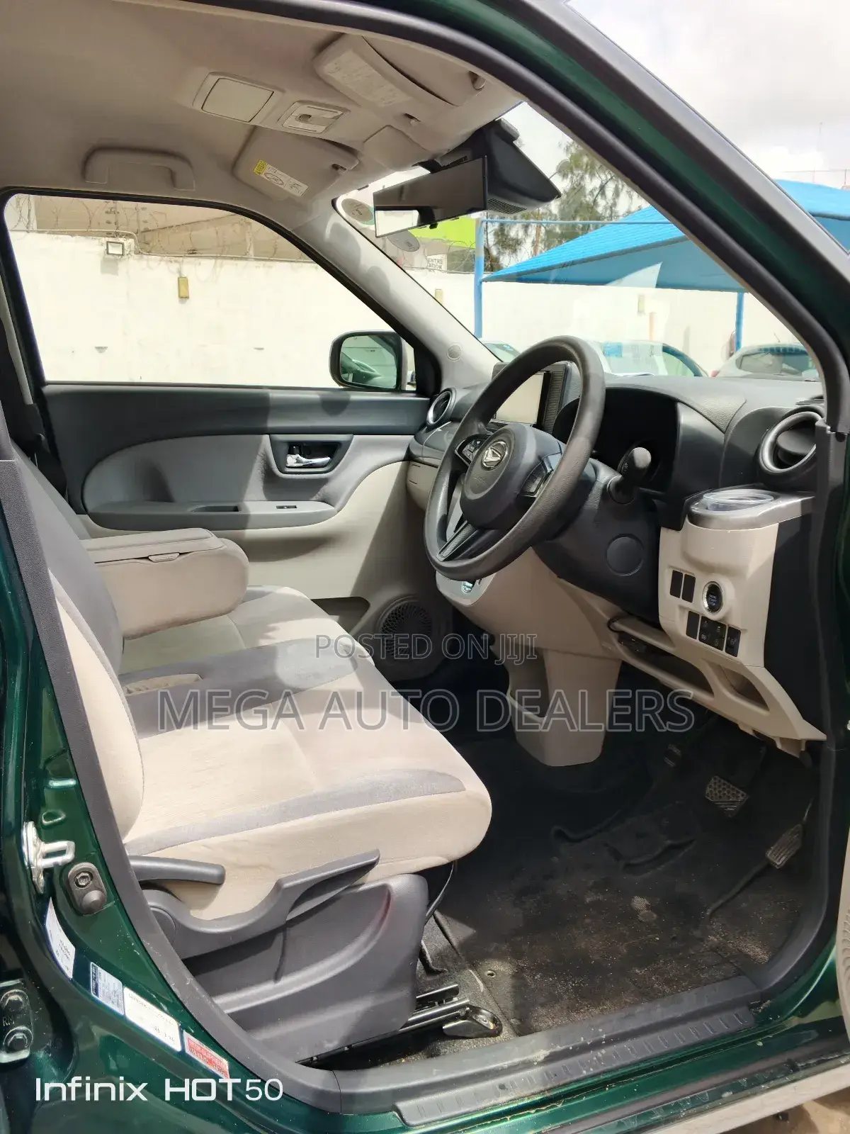 Daihatsu Cast 2018 Green