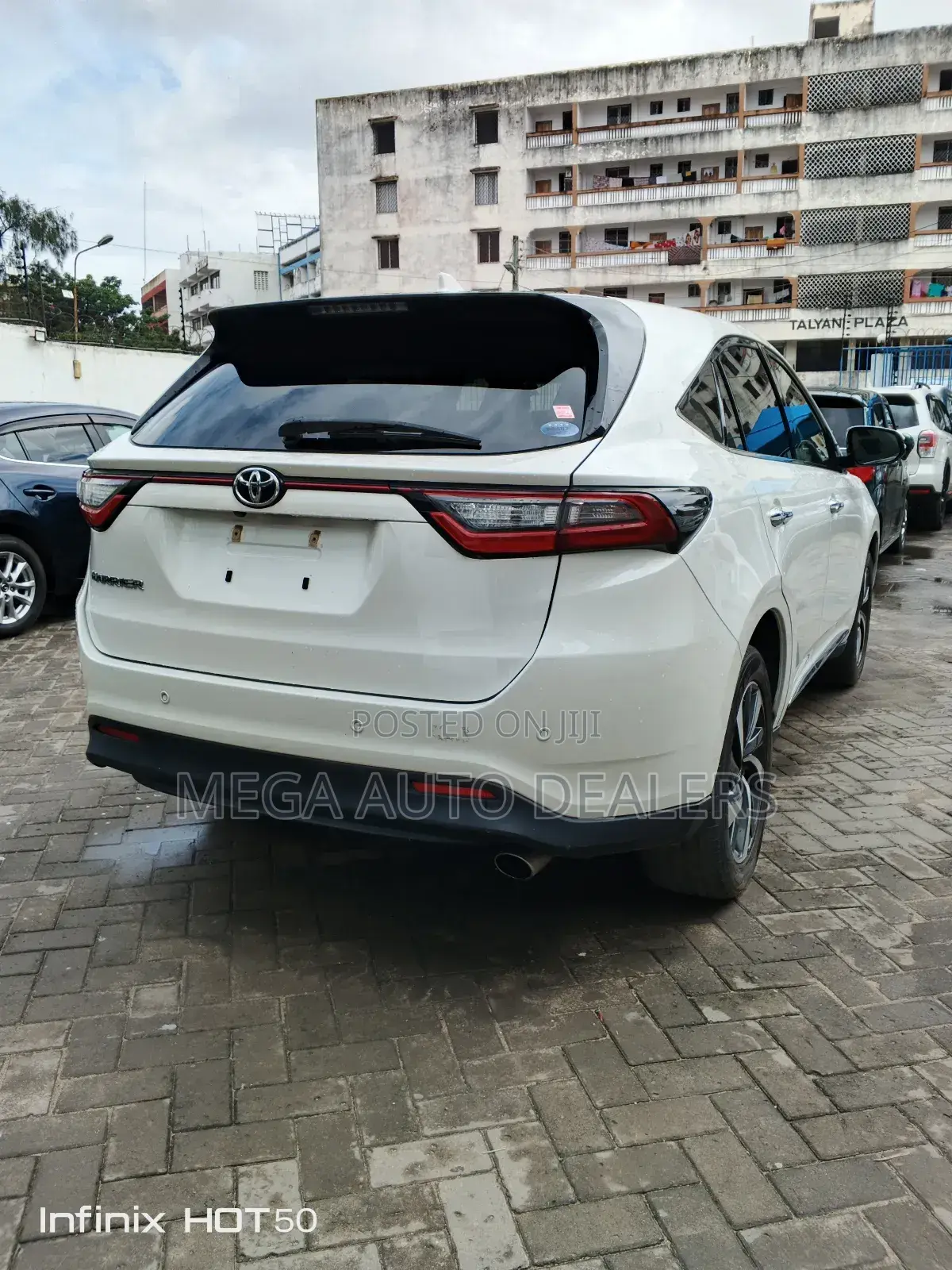 Toyota Harrier 2018 White
