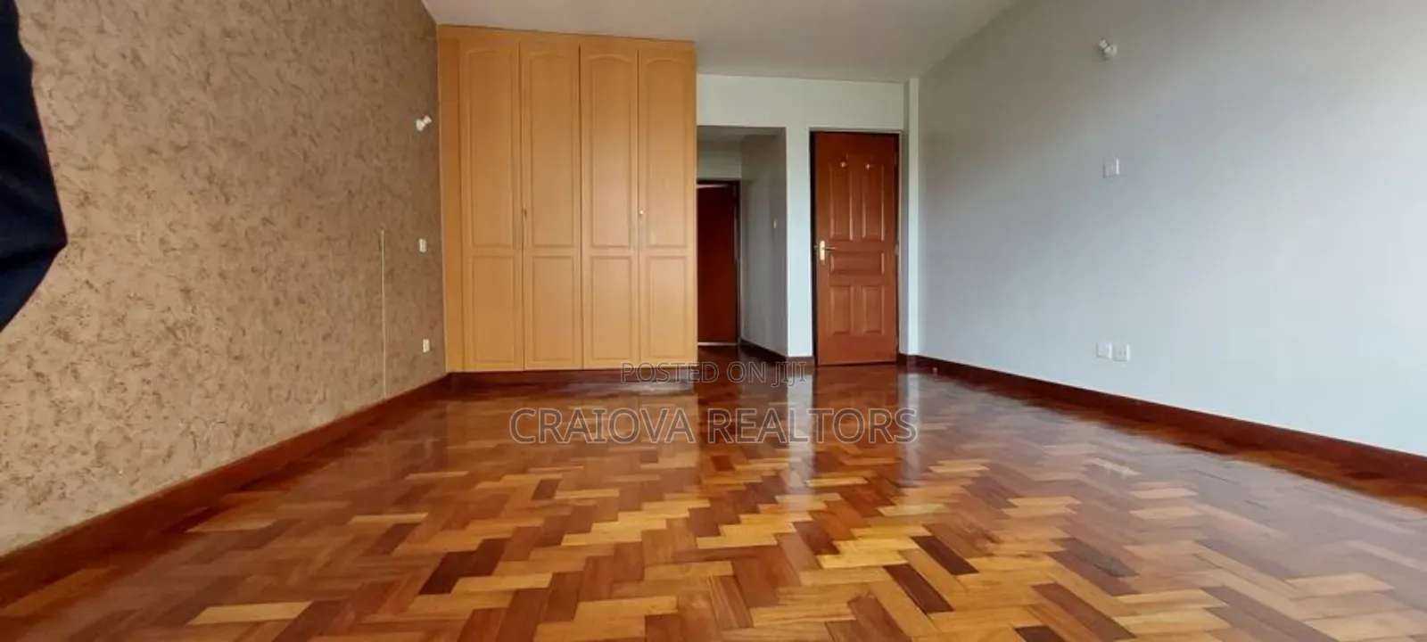 5bdrm Penthouse in Lavington for rent