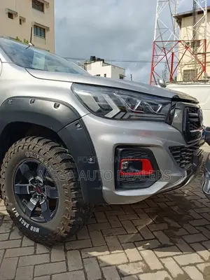 Toyota Hilux 2019 Gray