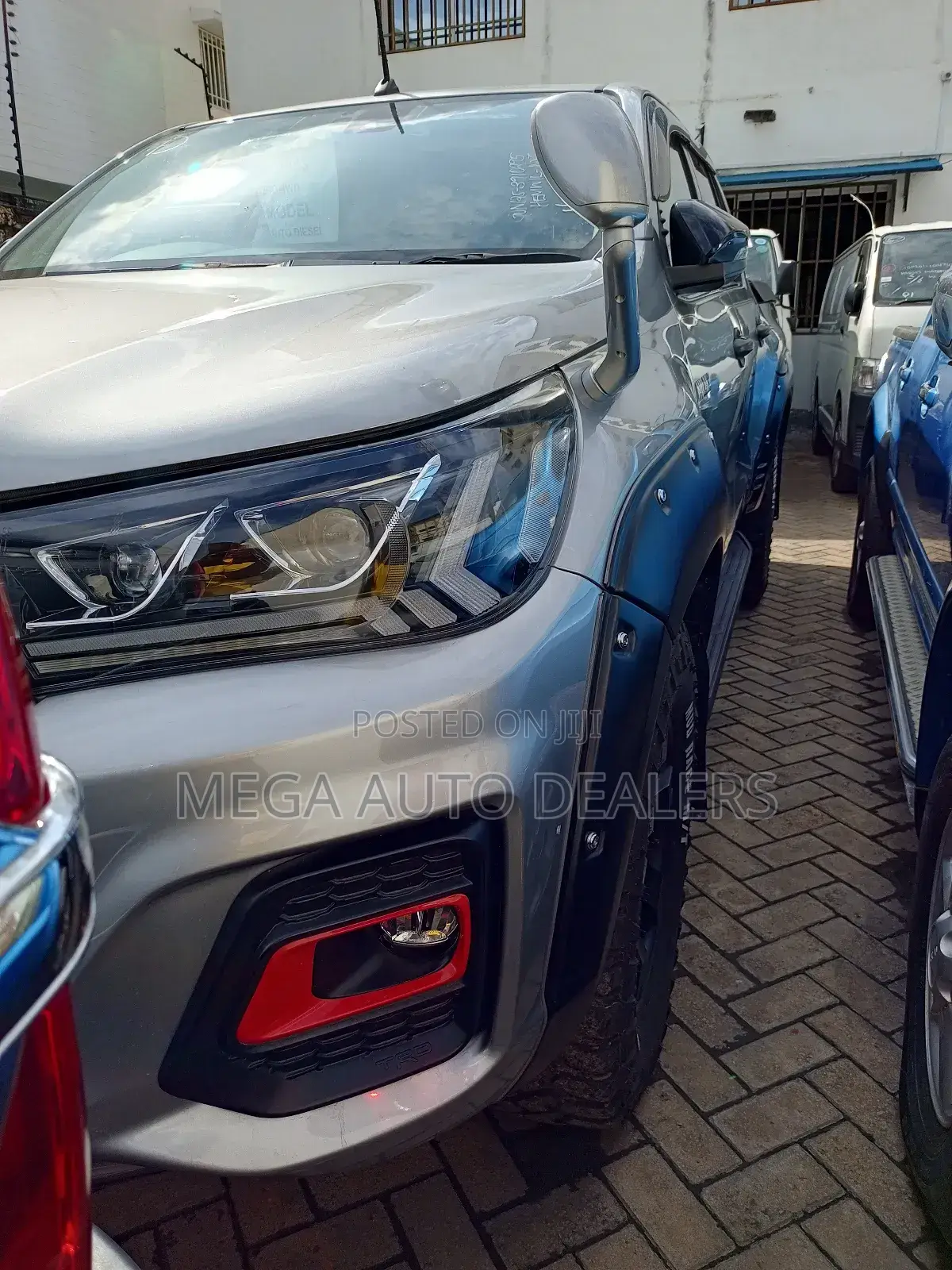 Toyota Hilux 2019 Gray