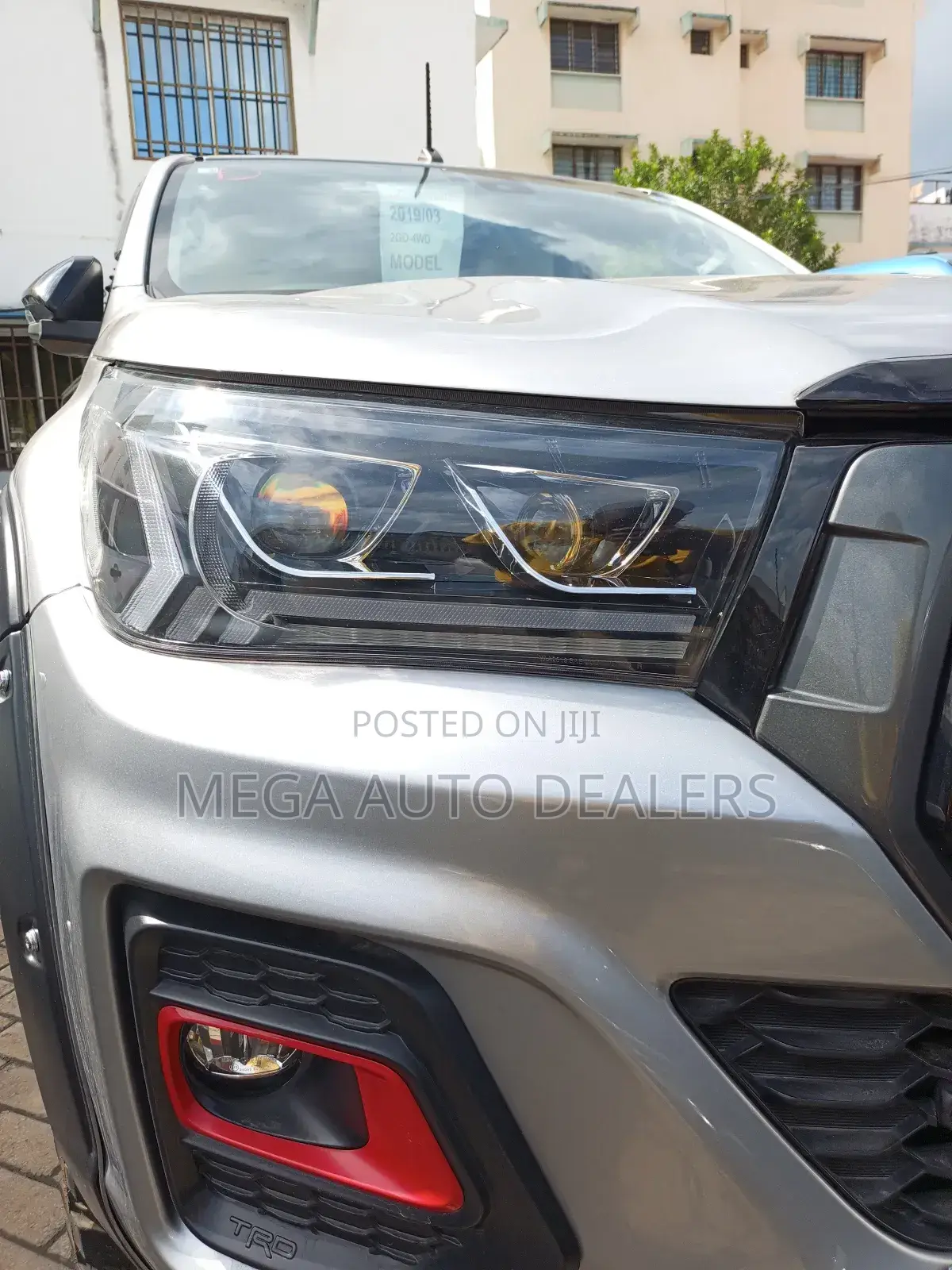 Toyota Hilux 2019 Gray