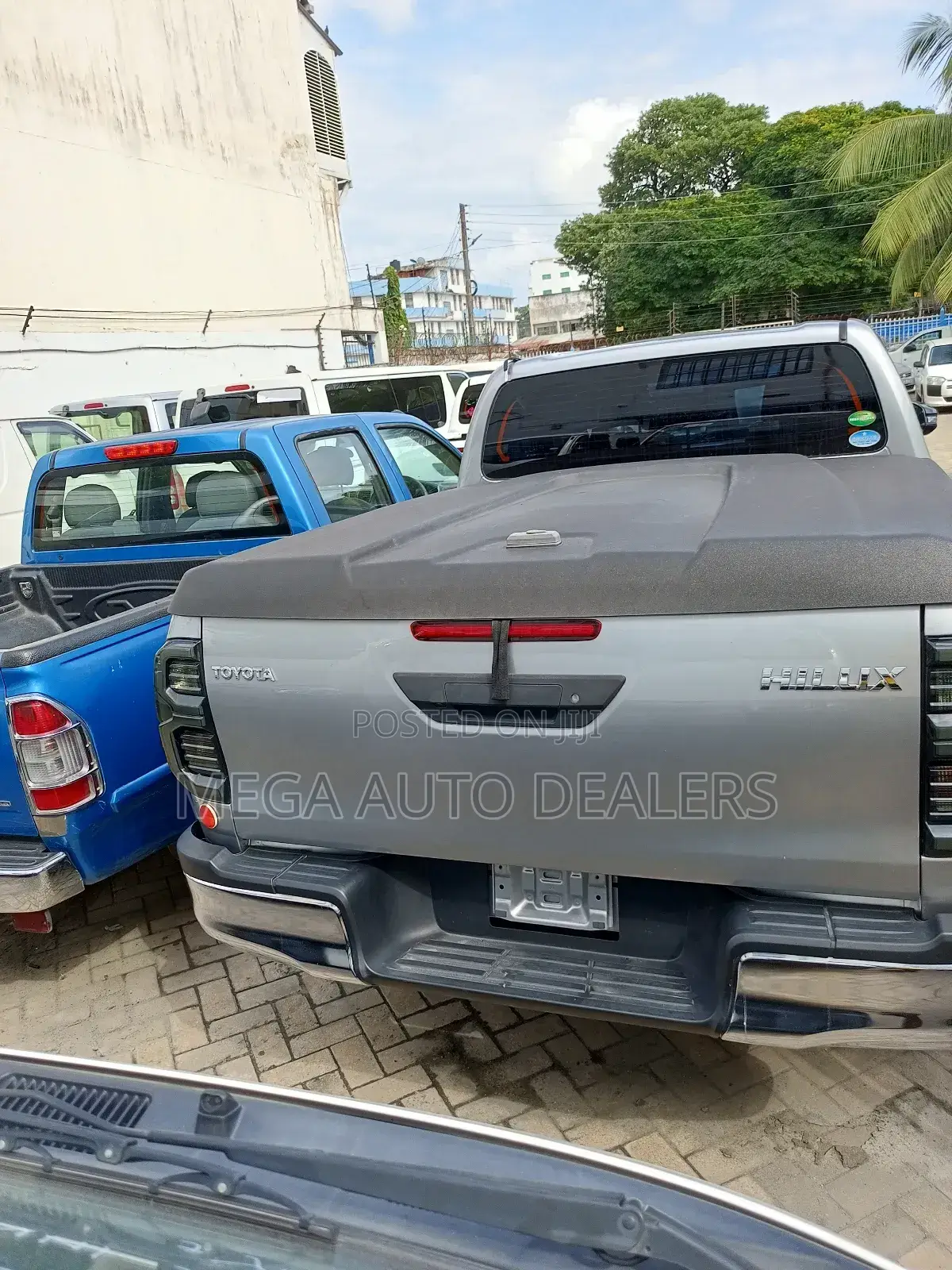 Toyota Hilux 2019 Gray