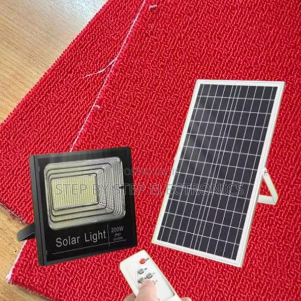 Light Control 200w Outdoor Security Solar Led Floodlight - thumbnail 2