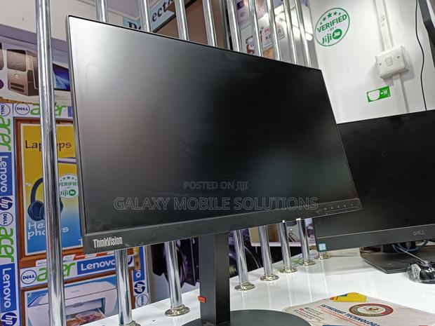 Lenovo 22 Inch Monitor