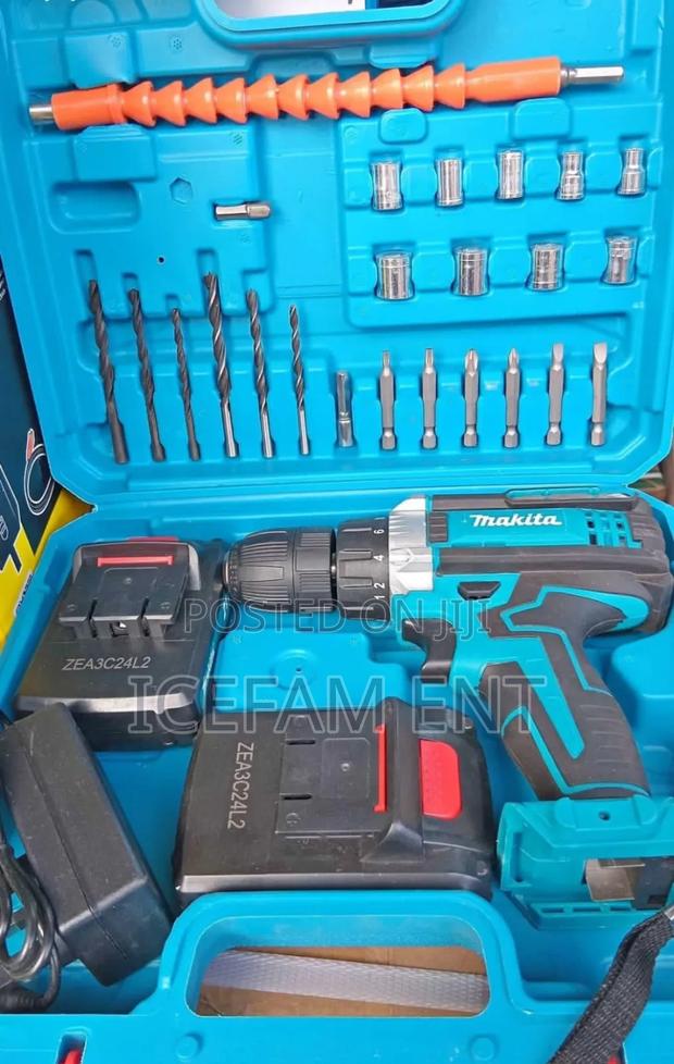 Makita Cordless Drill/26v Rechargeable Drill - main view