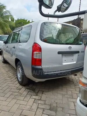 Toyota Succeed 2019 Silver