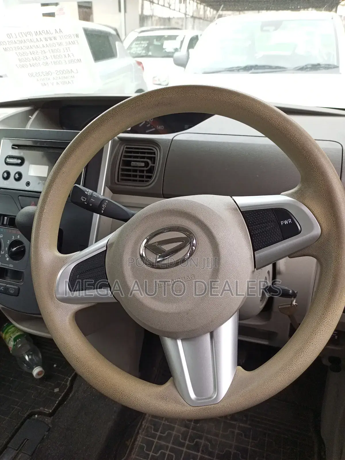 Daihatsu Tanto 2018 White