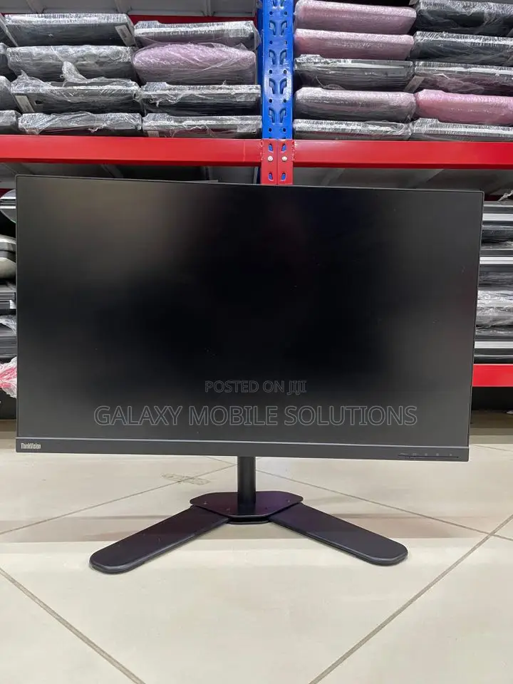 Lenovo 32" Edge 
