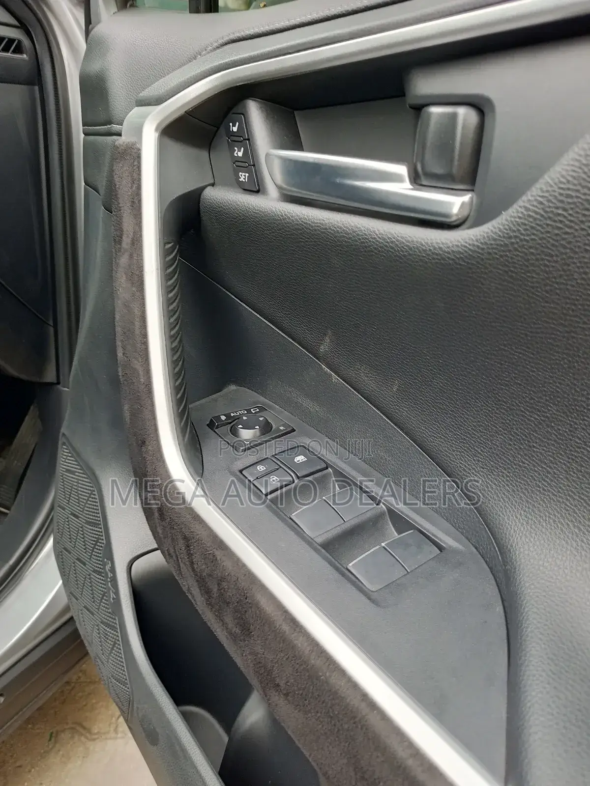 Toyota RAV4 2018 Gray