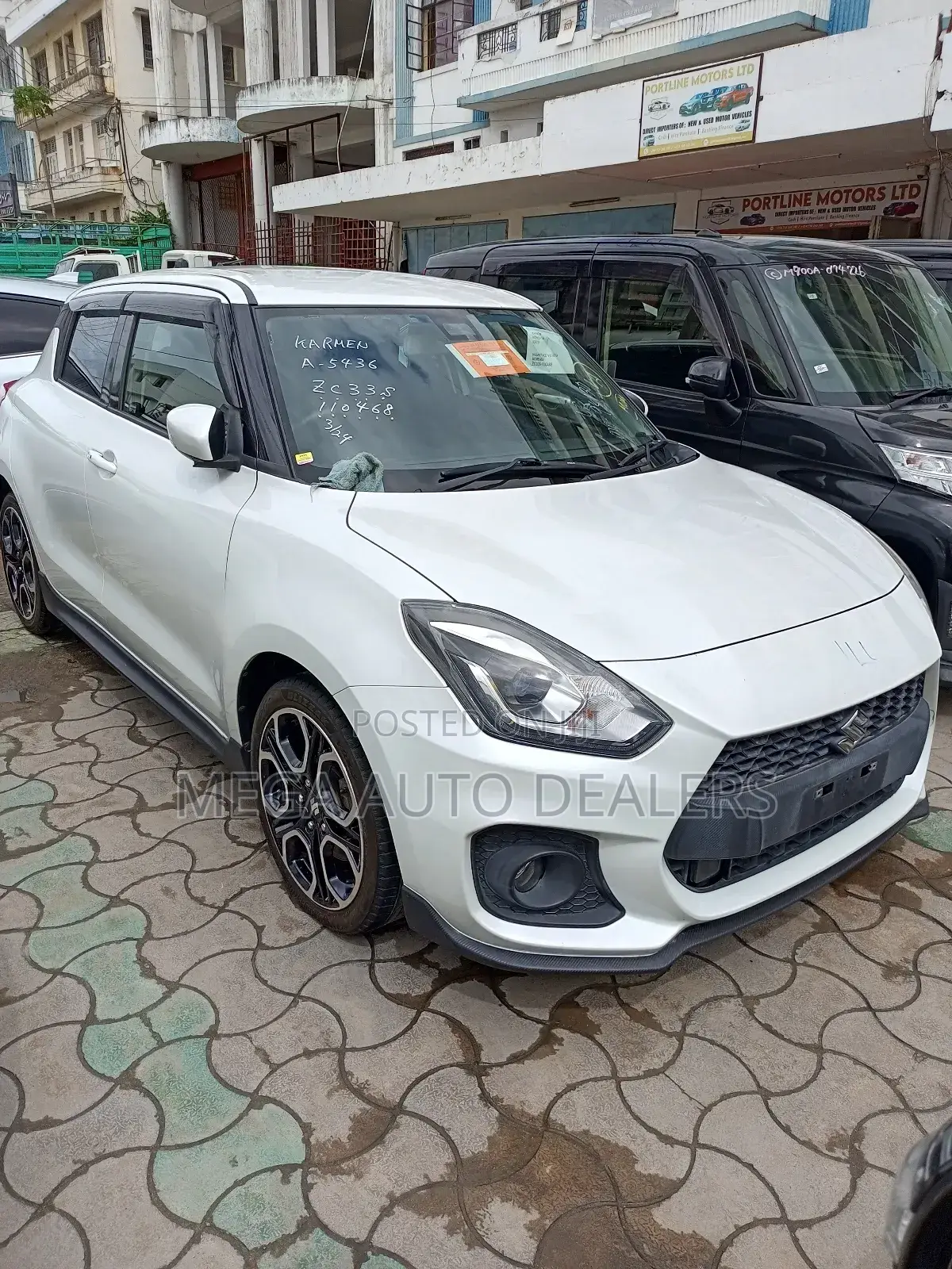 Suzuki Swift 2018 White