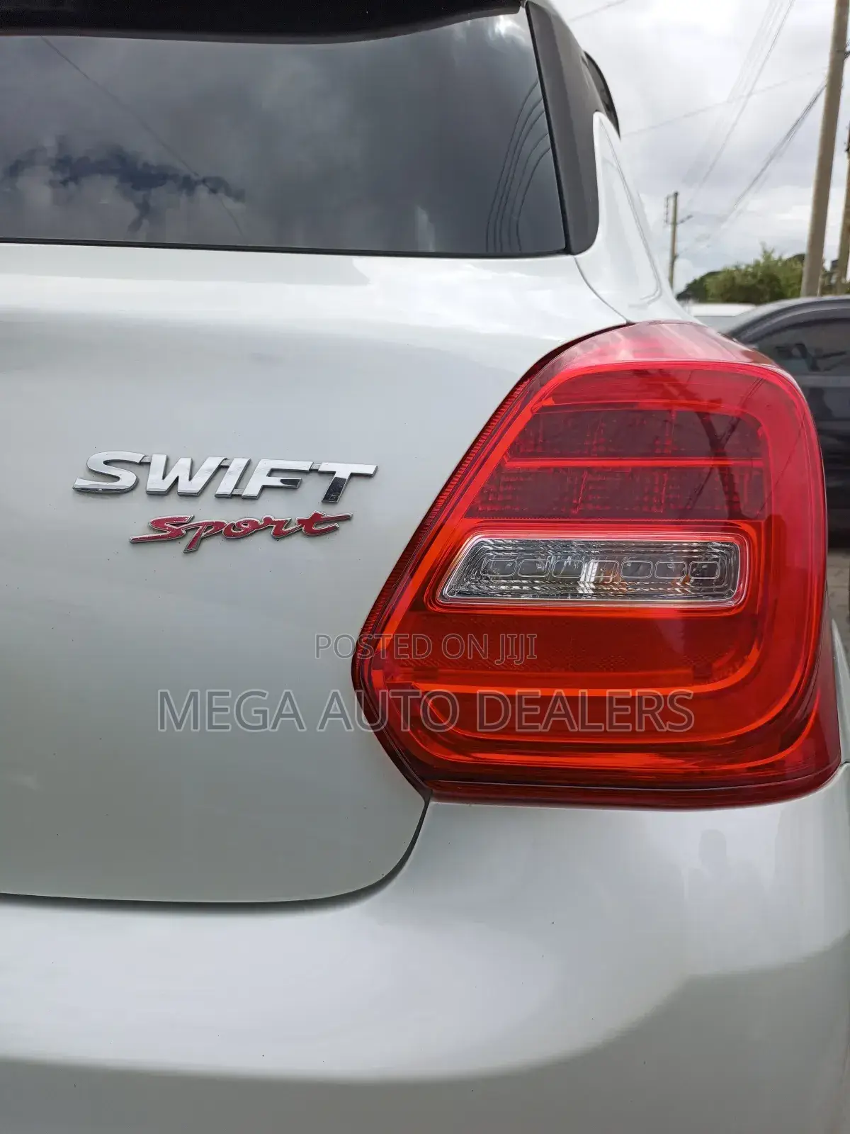 Suzuki Swift 2018 White