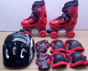Pink Princess Quad Skates for Kids With Protective Gear Set - thumbnail 2