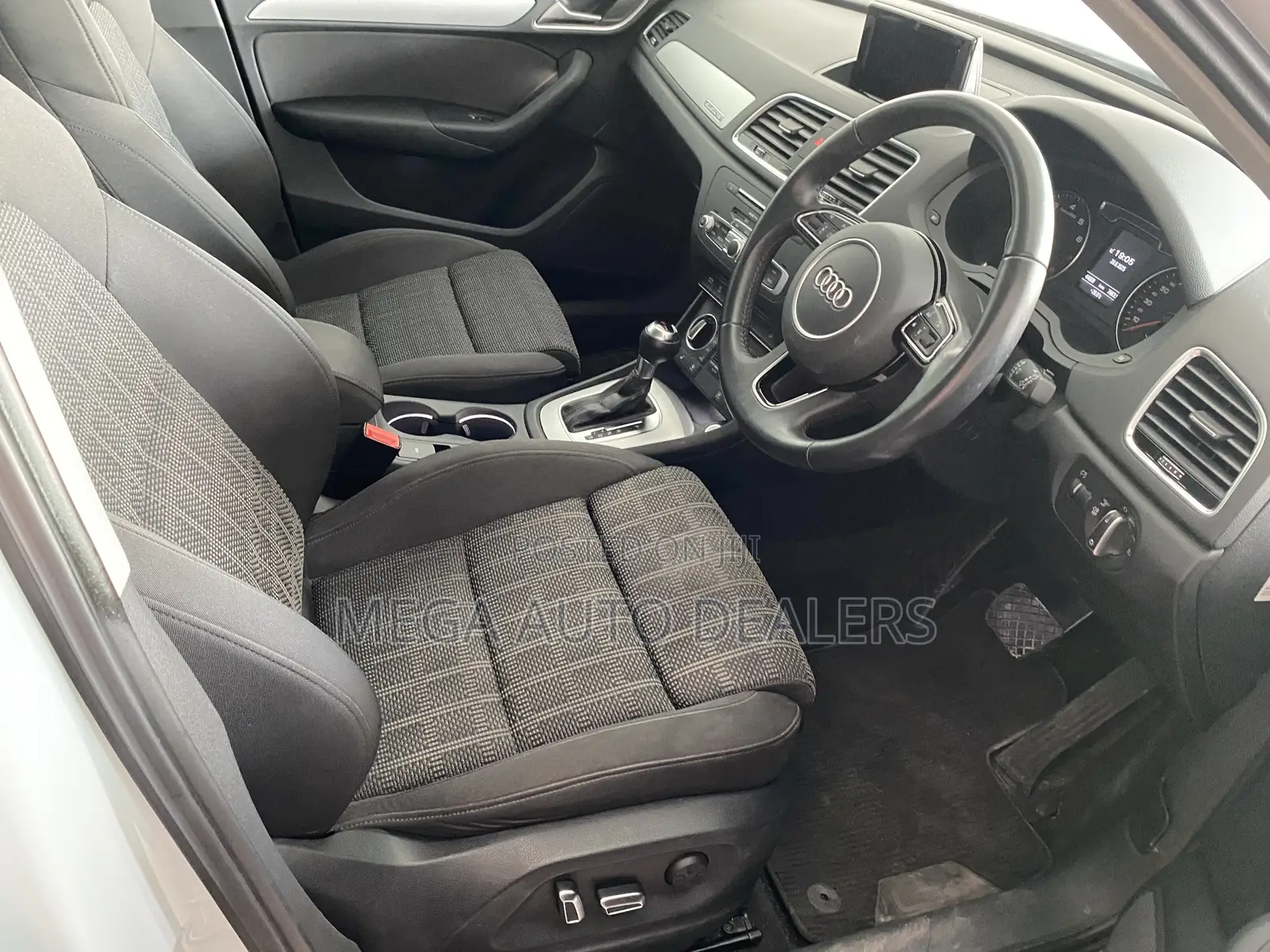Audi Q3 2018 Pearl