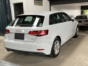 Audi A3 2018 Pearl