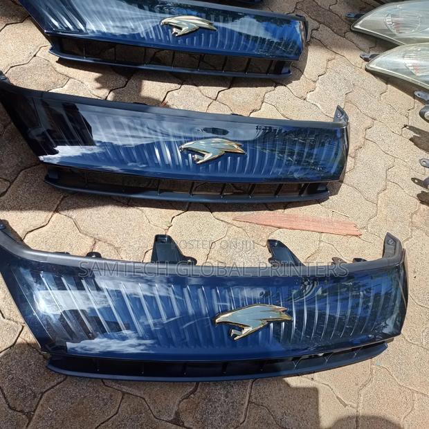 Exceptional Top Quality Toyota Harrier Grills
