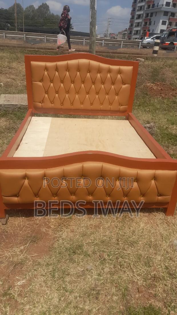 Mountain Brown Mocket Bed 5by6 - main view