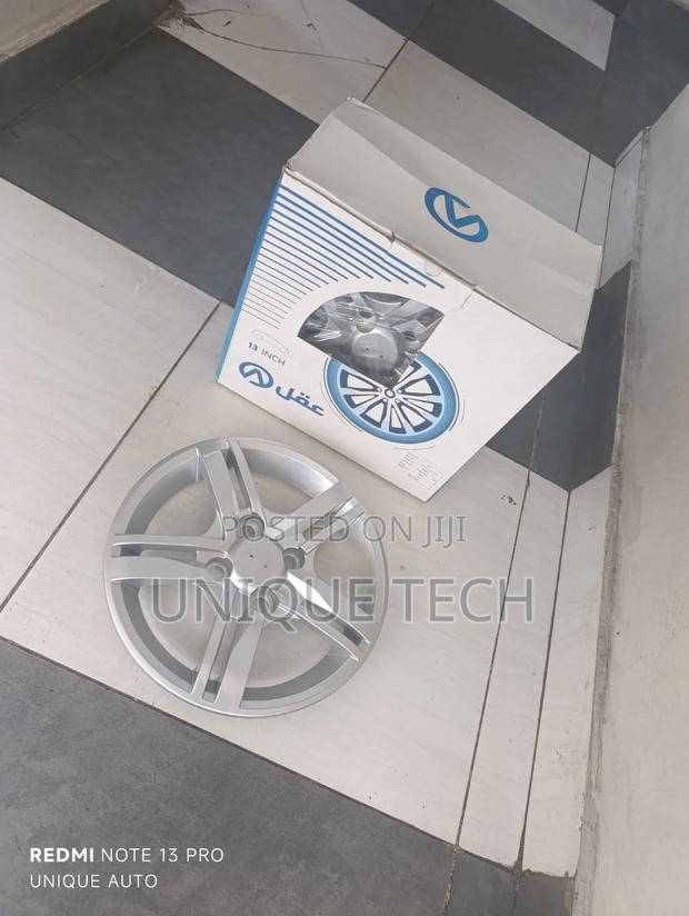 R13 Wheel Covers Set / 4pcs Hubcap Universal Fit - main view