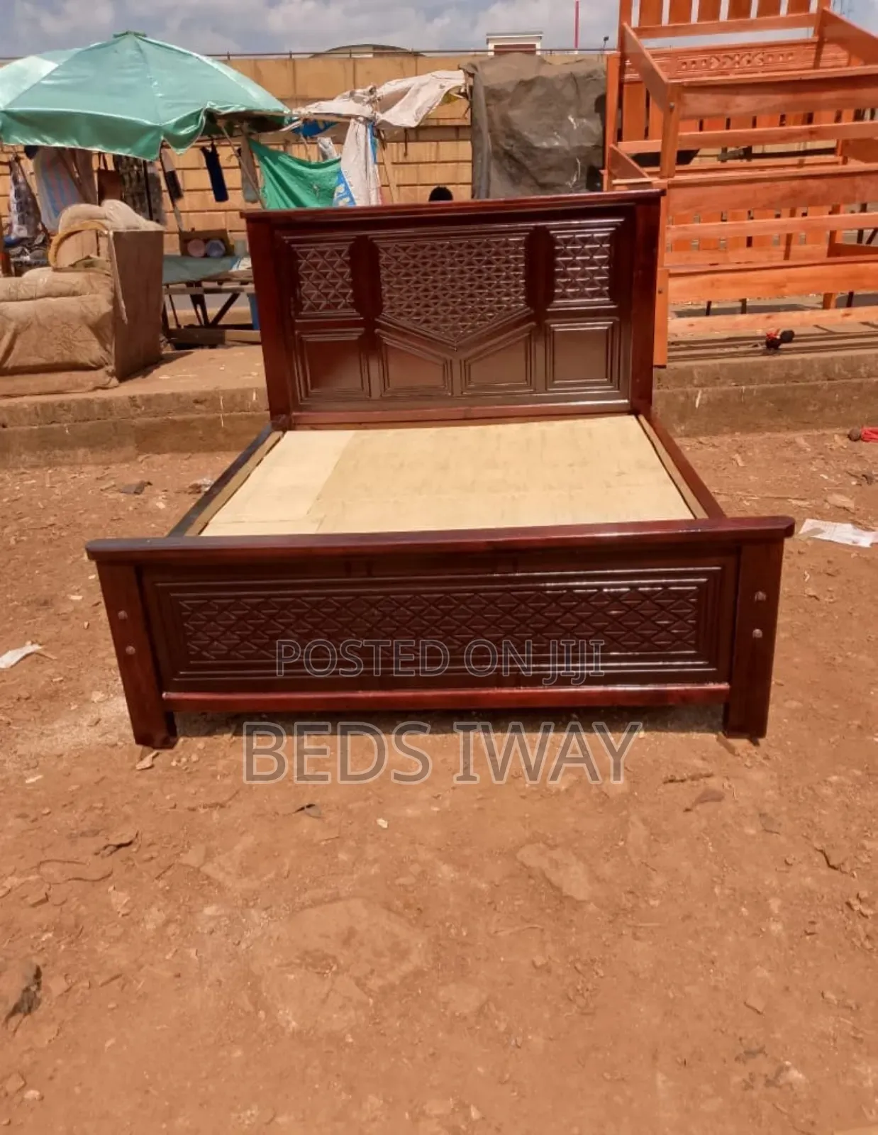Wooden Beds Well Furnished 5x6