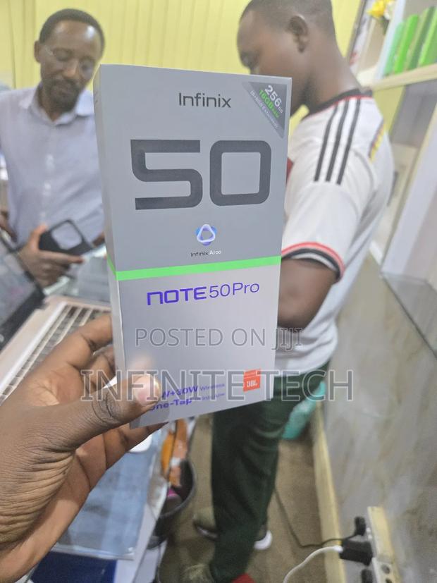 New Infinix Note 50 Pro 4G 256 GB Black - thumbnail 2