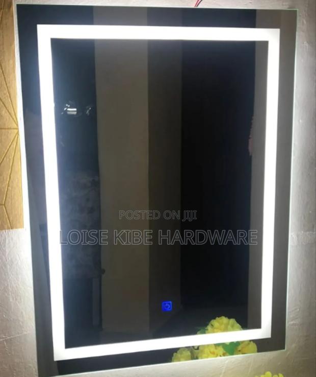 3rd Mirror Available - main view