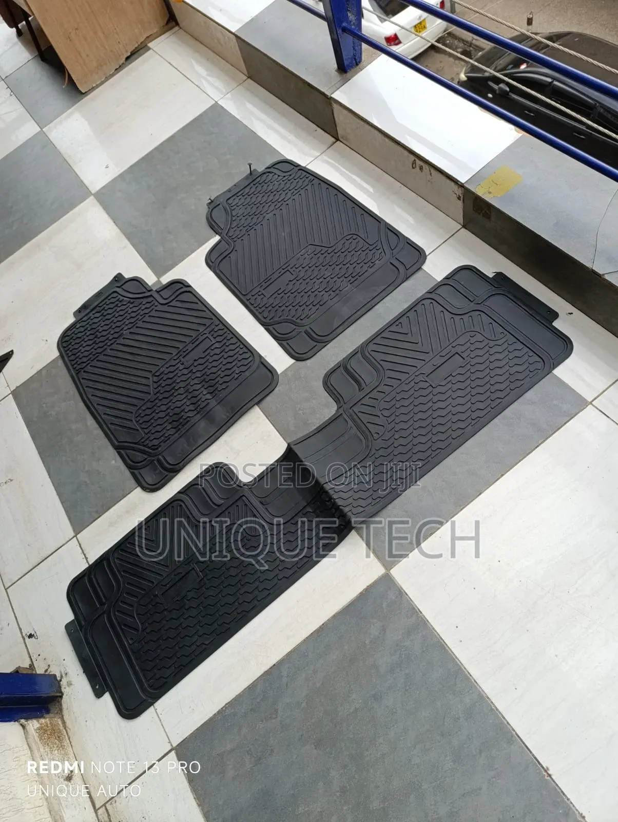 3pcs Full Car Mat Set / Conjoined Rubber Interior Floor Mat