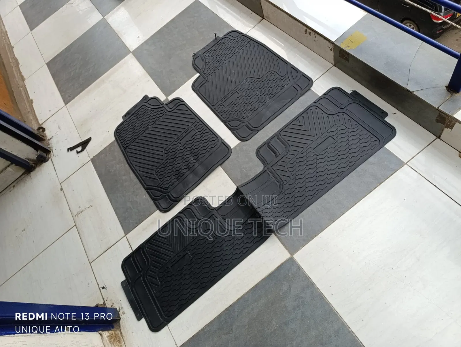 3pc Joined Rubber Floor Mat / Full Car Interior Set