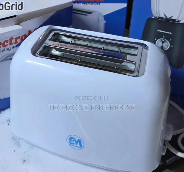 Em Electromate Toaster Adjustable Browning ; - main view