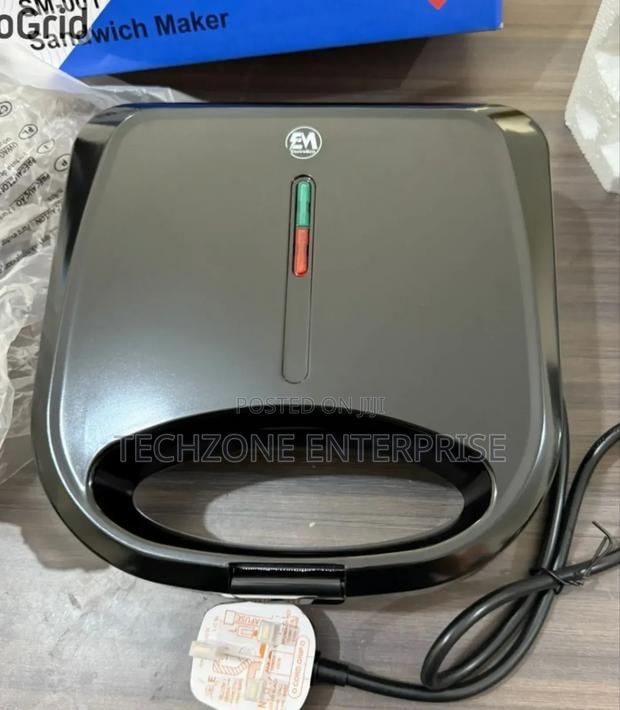 Electromate 2 in 1 Sandwich Maker Nonstick Plates - main view