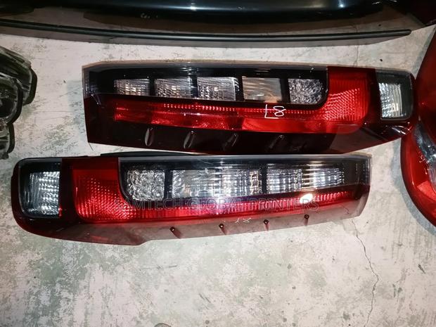 Unmatched Quality Toyota Noah Taillight - main view