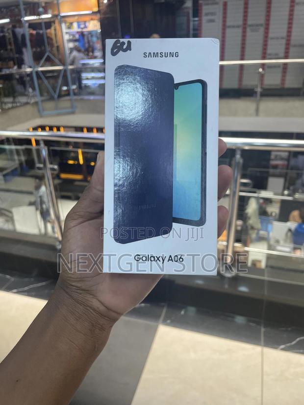 New Samsung Galaxy A06 128 GB Black