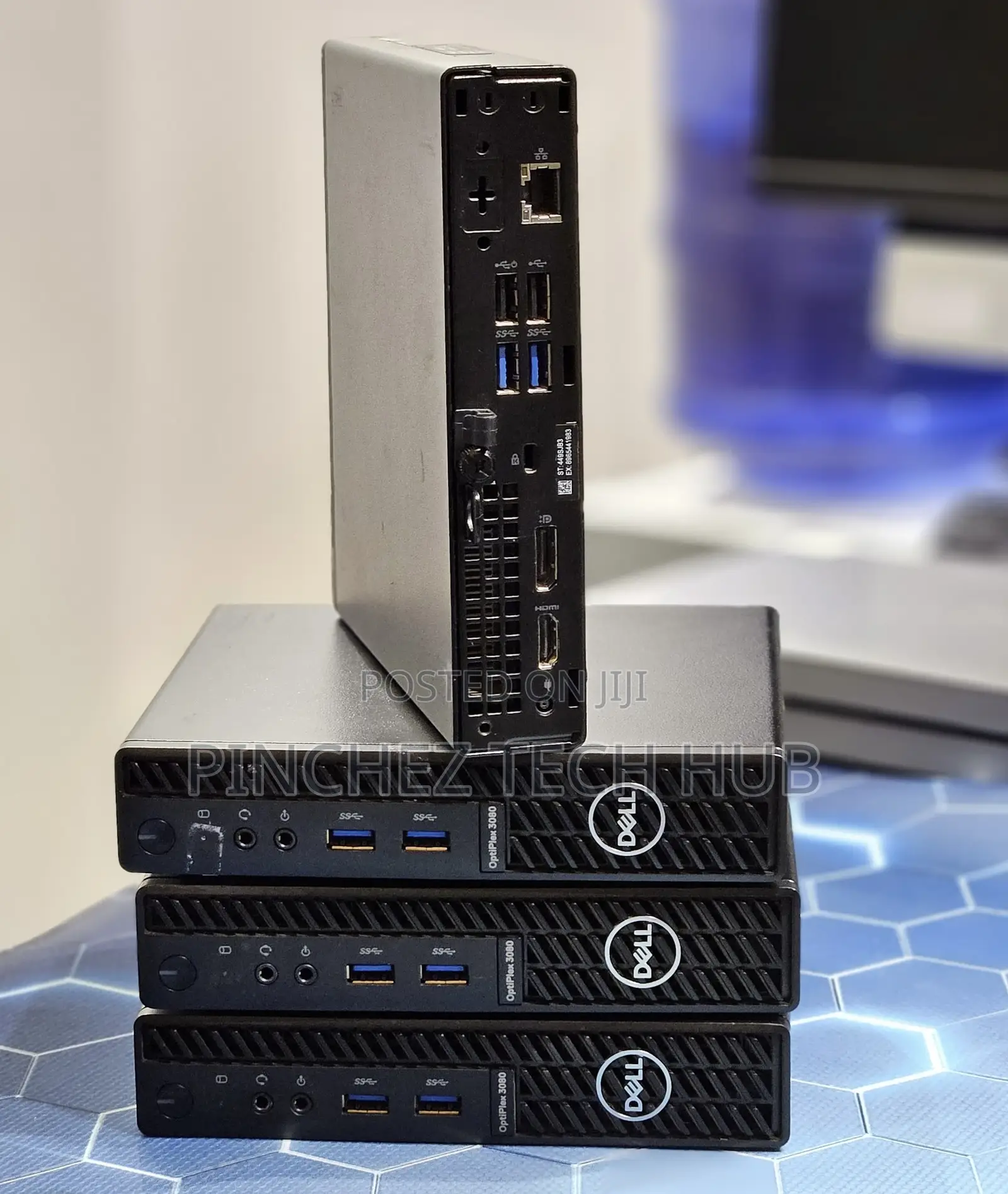 Desktop Computer Dell OptiPlex 3080 16GB Intel Core I7 SSD 256GB