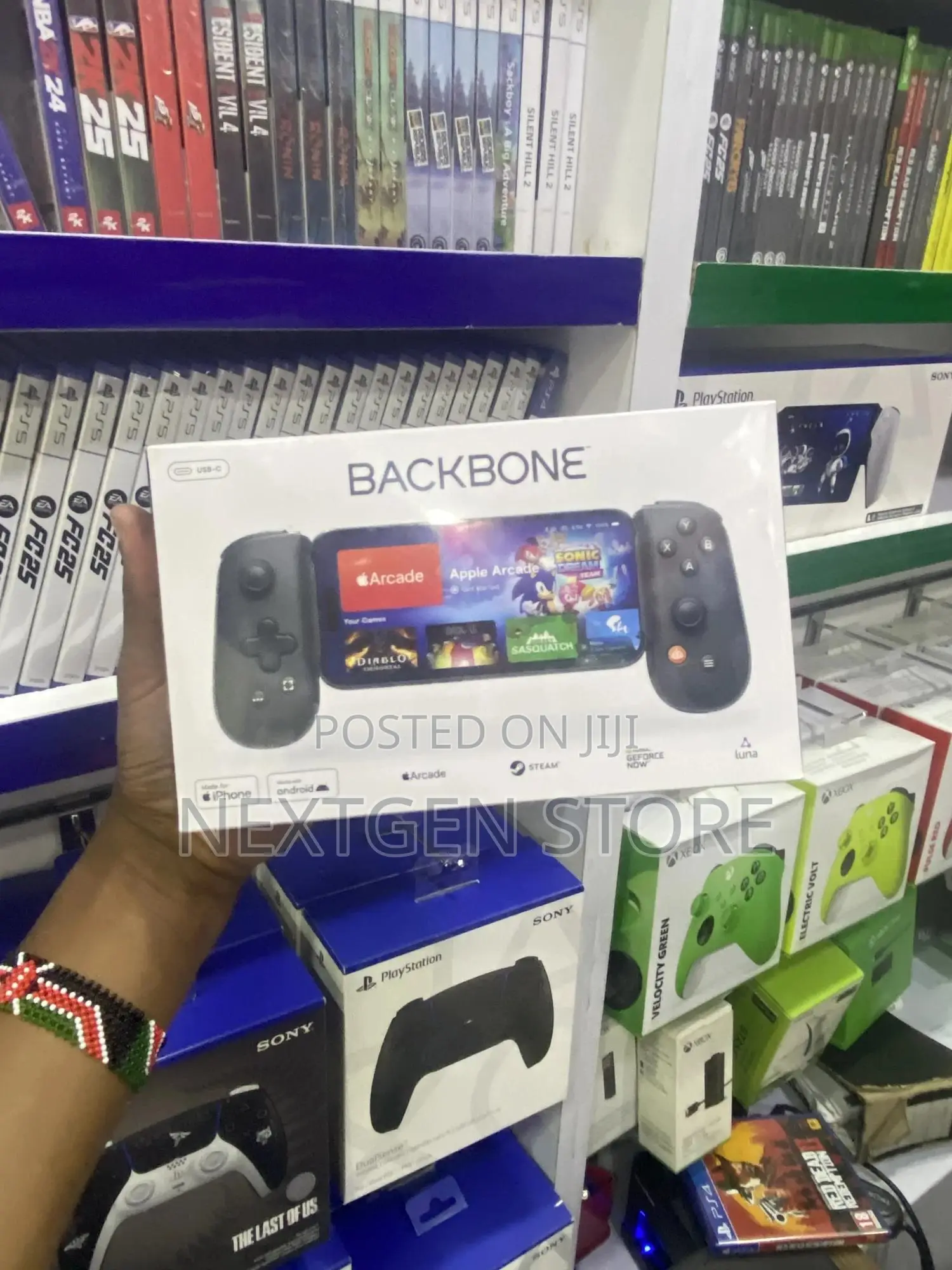 Backbone One Mobile Gaming Controller(Usb-C) 2nd Gen