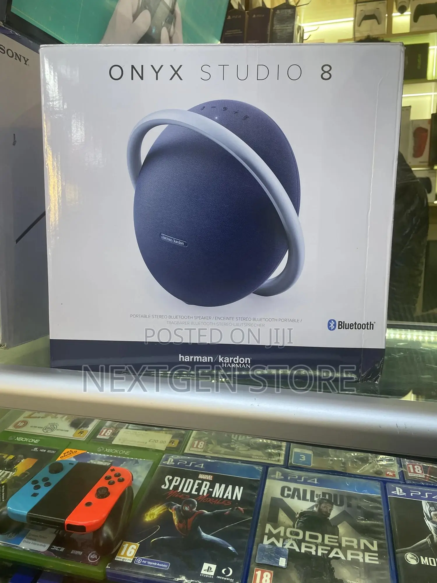 Onyx Studio 8 Harman Kardon -New