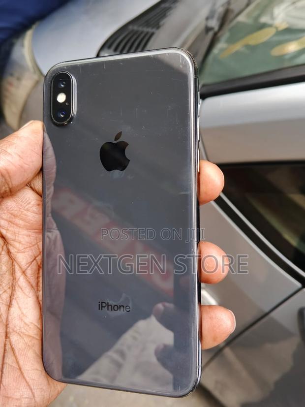 Apple iPhone X 256 GB Black - thumbnail 3