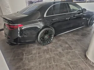 Mercedes-Benz S-Class 2023 Black