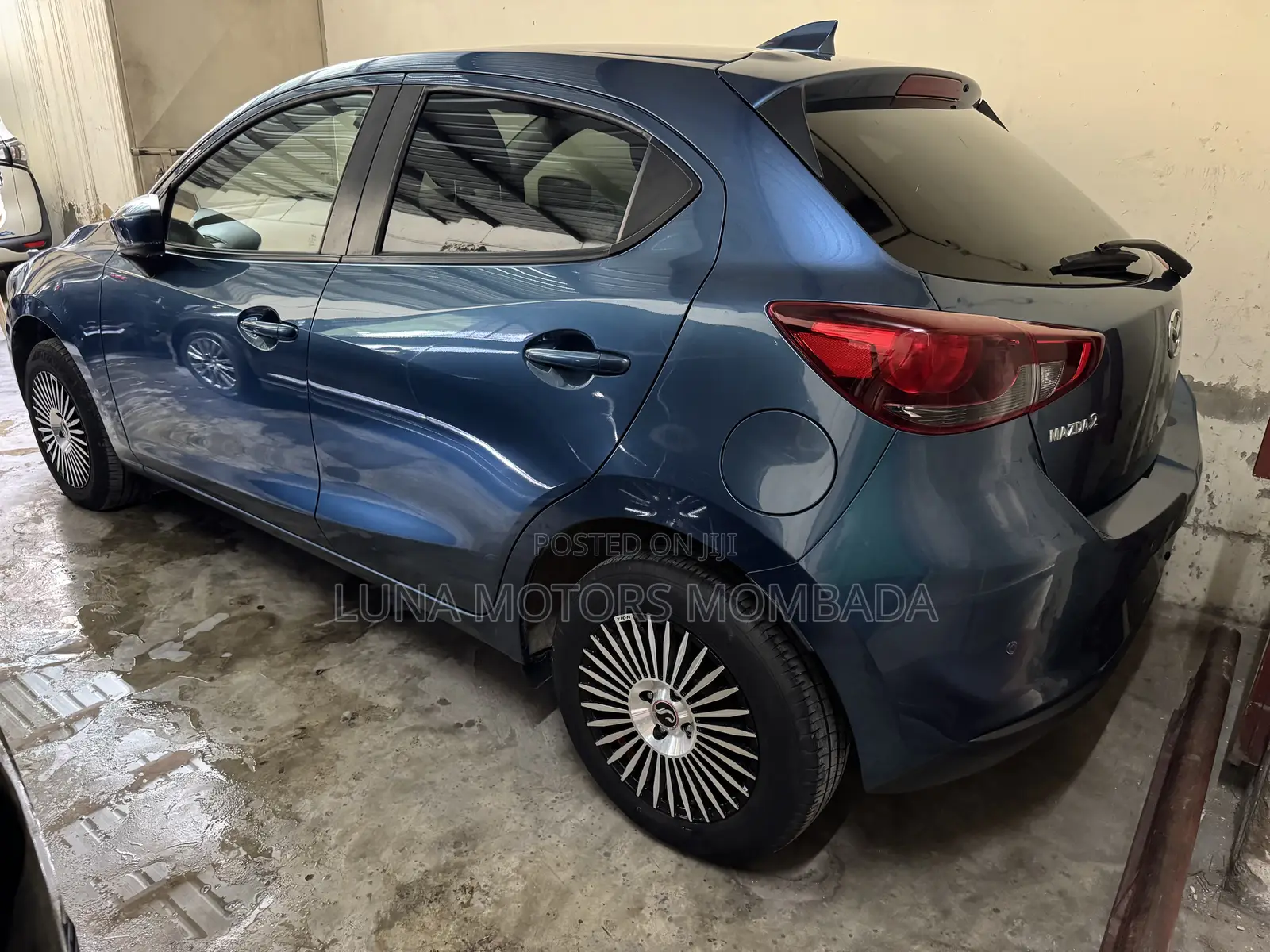 Mazda 2 2019 Blue