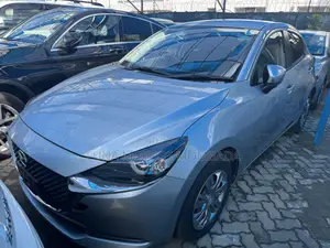 Mazda 2 2019 Gray