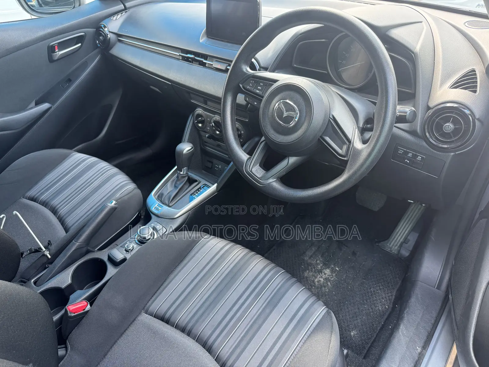 Mazda 2 2019 Gray