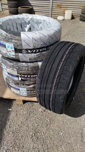 Vitour Tyres 245/40 R19