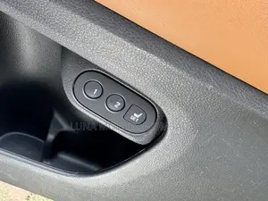 Honda Vezel 2019 White