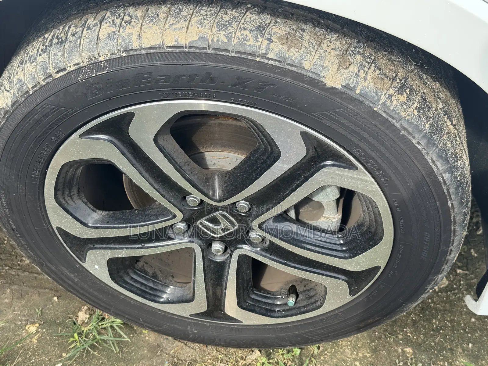 Honda Vezel 2019 White