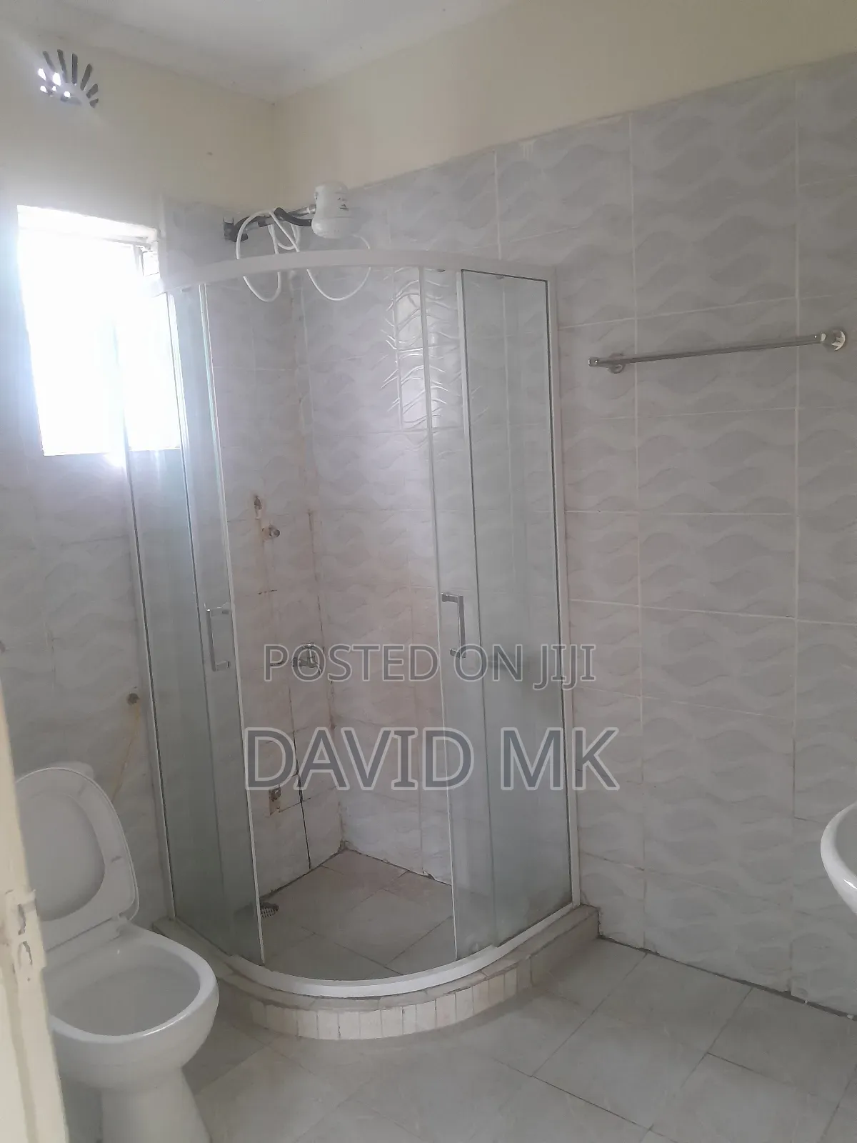 4bdrm Bungalow in Sukari for rent