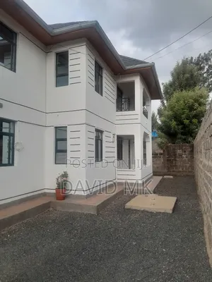 7bdrm Maisonette in Sukari for sale