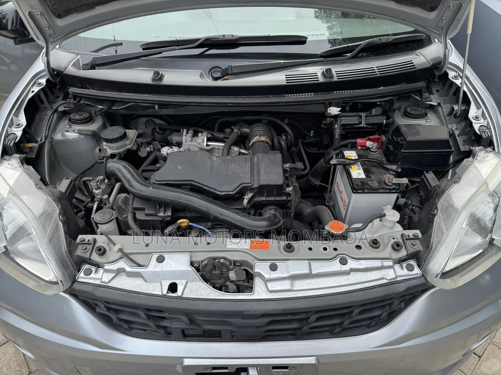 Toyota Passo 2018 Silver