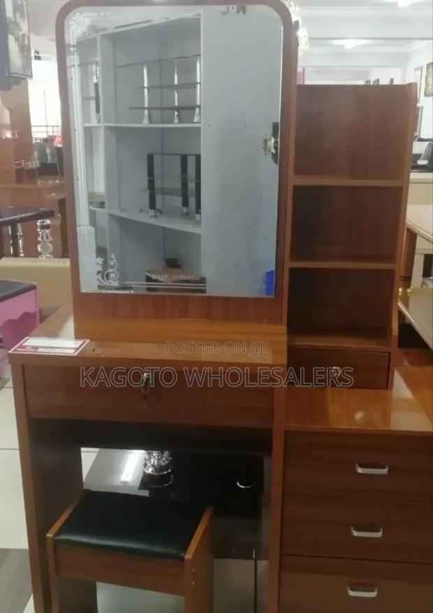 Dressing Table With Sliding Mirror