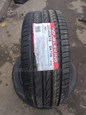 225/45 R18 Double King - main view