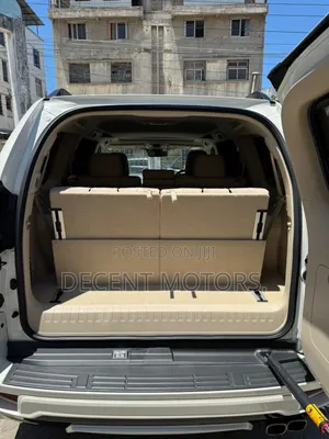 Toyota Land Cruiser Prado 2.7 2019 White
